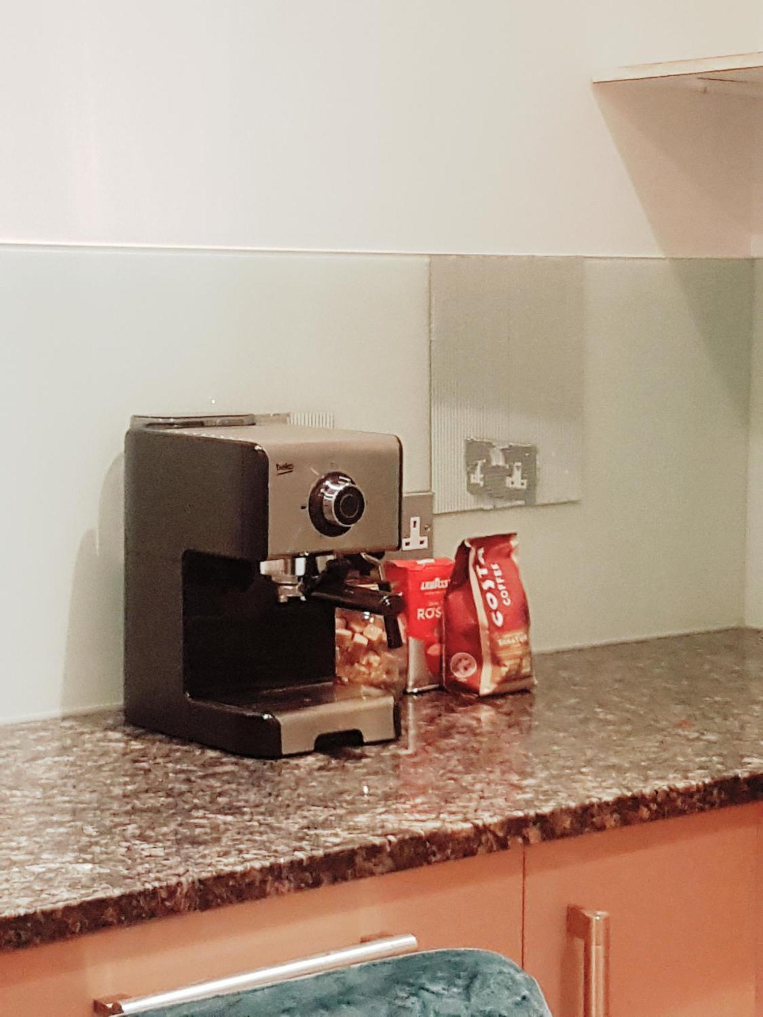 London City View Apartment, Short Walk To Tower Bridge, Free Parking Esterno foto
